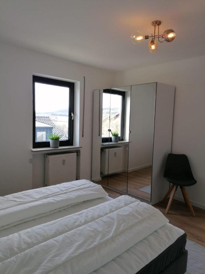 Eifelstern-Schoene Ferienwohnung Mit Balkon Kalenborn-Scheuern 外观 照片