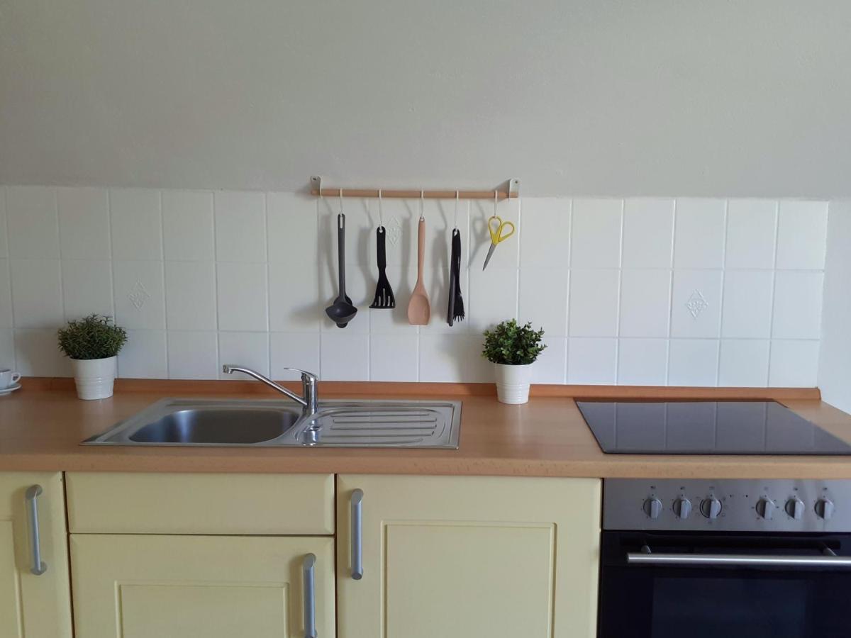 Eifelstern-Schoene Ferienwohnung Mit Balkon Kalenborn-Scheuern 外观 照片